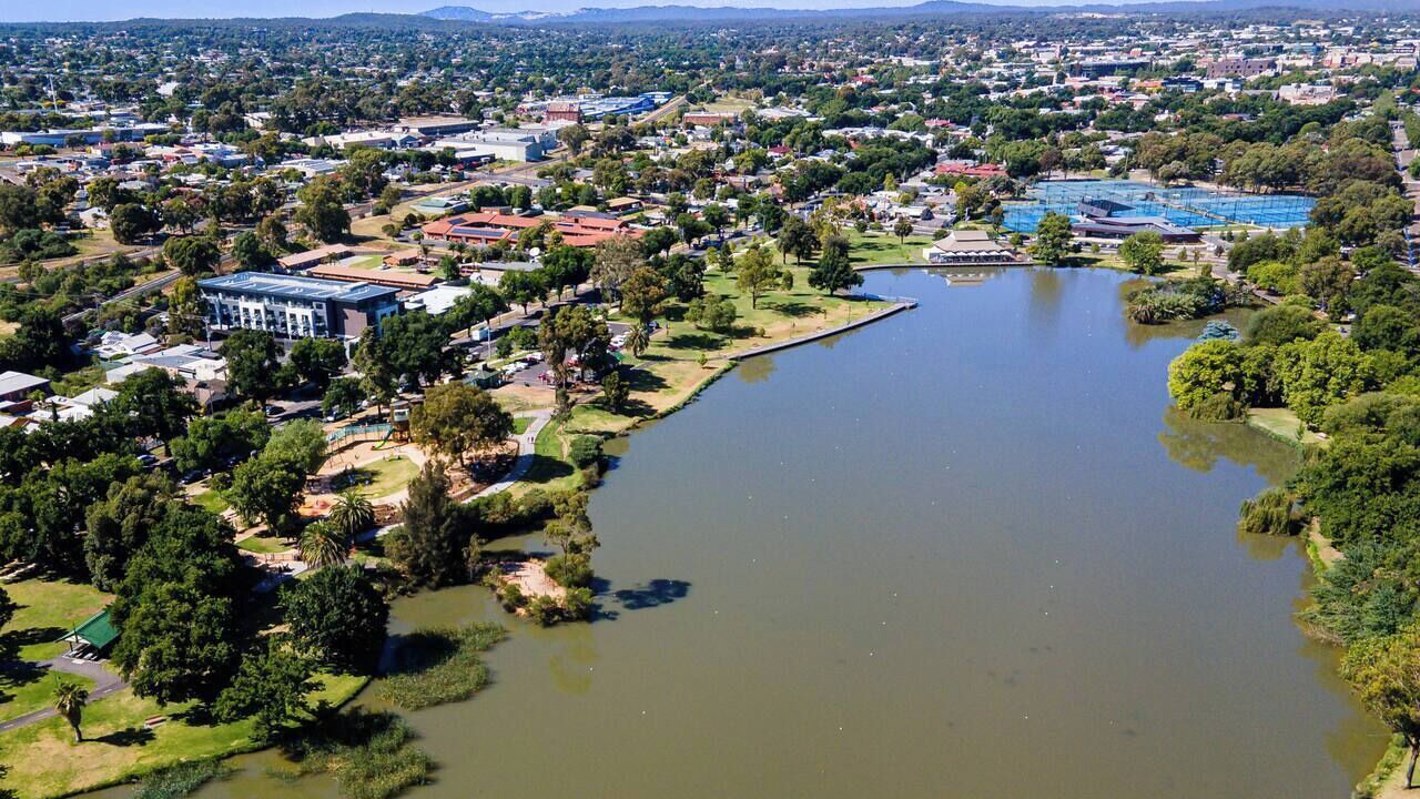 Photo of Others in Bendigo