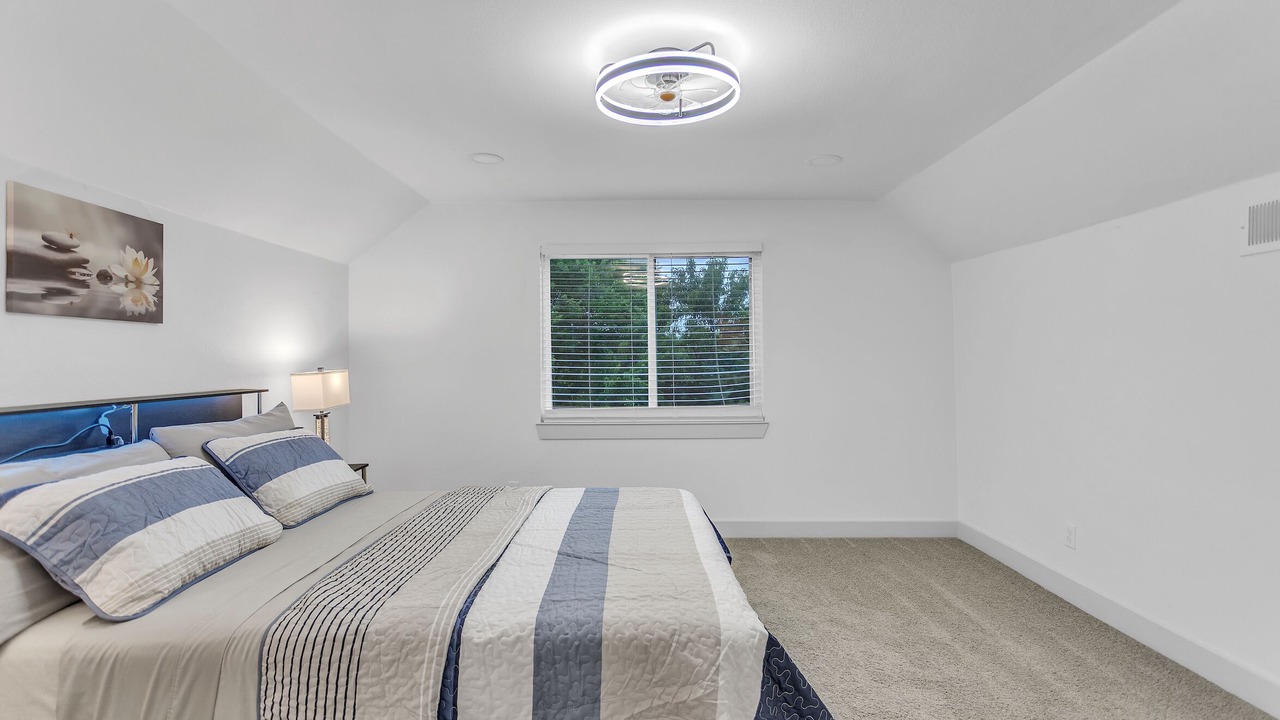 Photo of Bedroom in Elmo