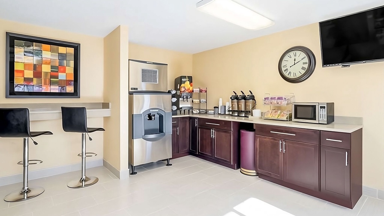 Photo of Others in Lookout Valley Neighborhood Association