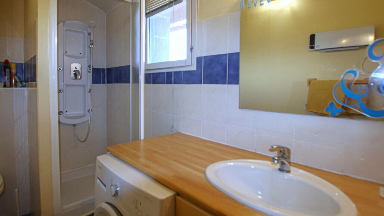 Photo of Bathroom in Saint-Martin-d'Aout