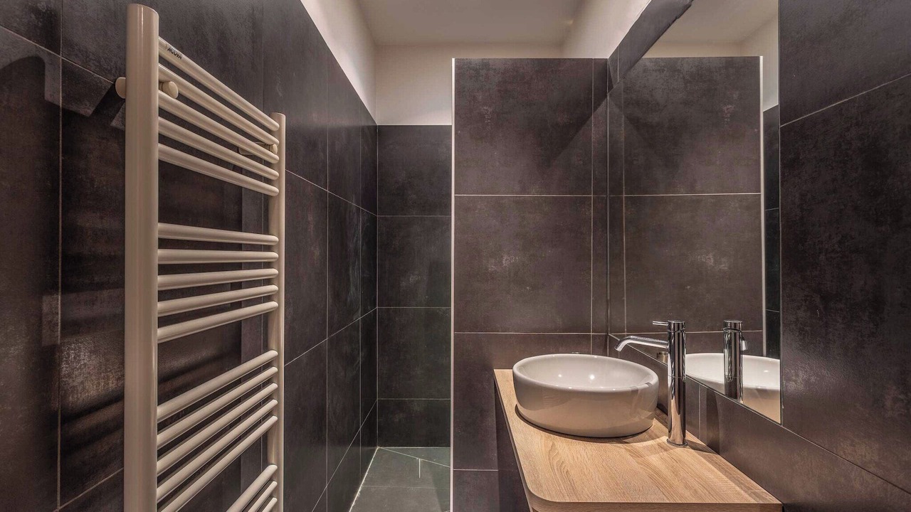 Photo of Bathroom in Carnot - Gailleton