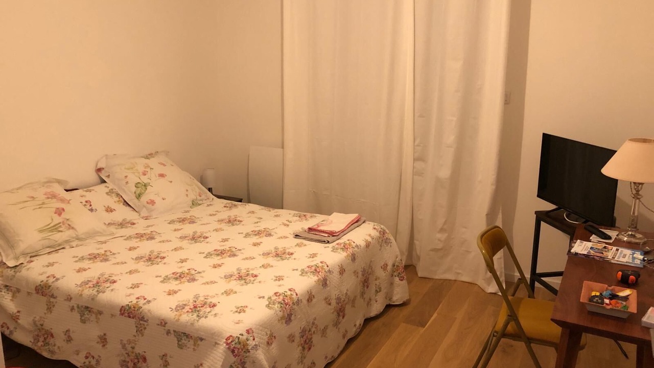 Photo of Bedroom in Vanves