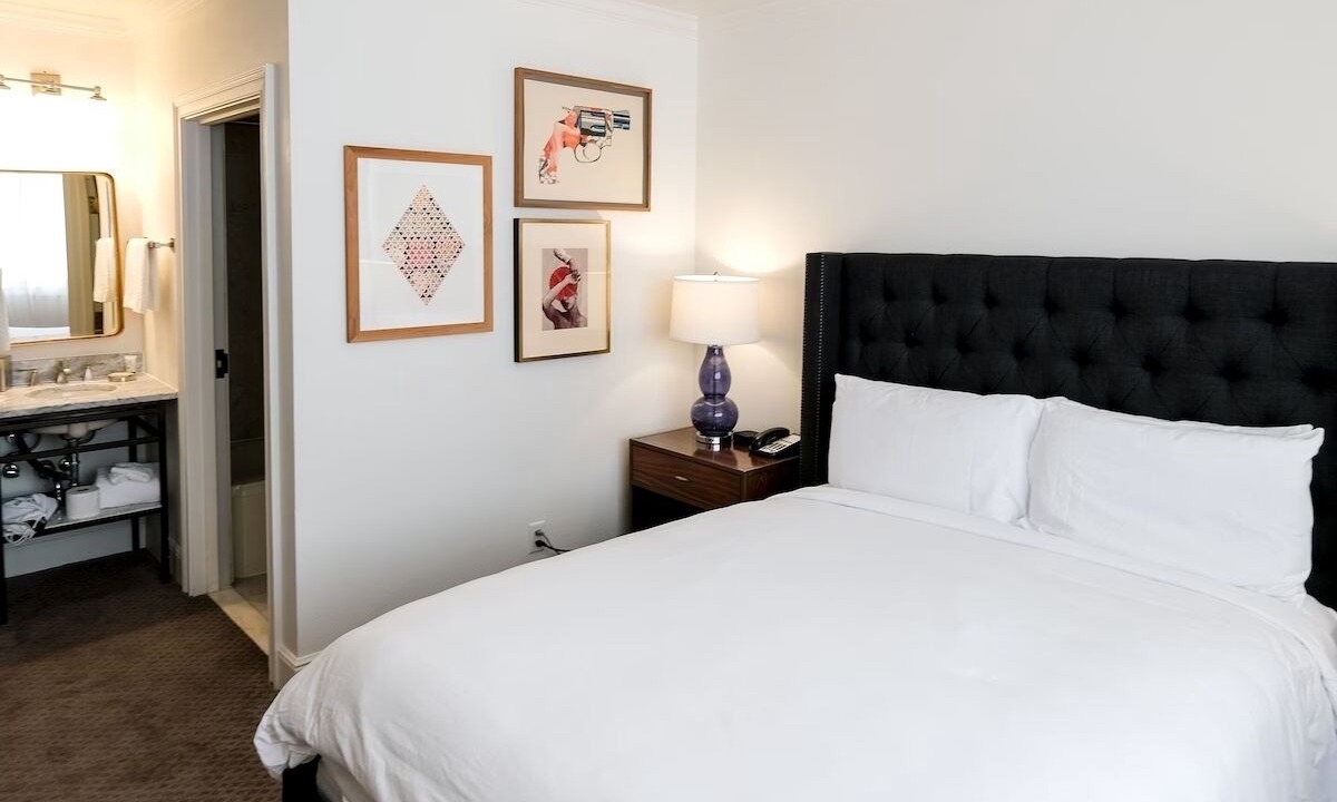 Photo of Bedroom in West Campus