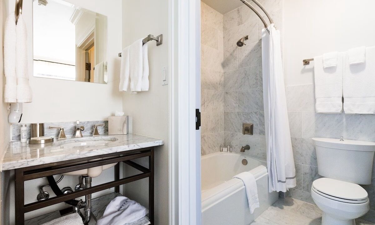 Photo of Bathroom in West Campus