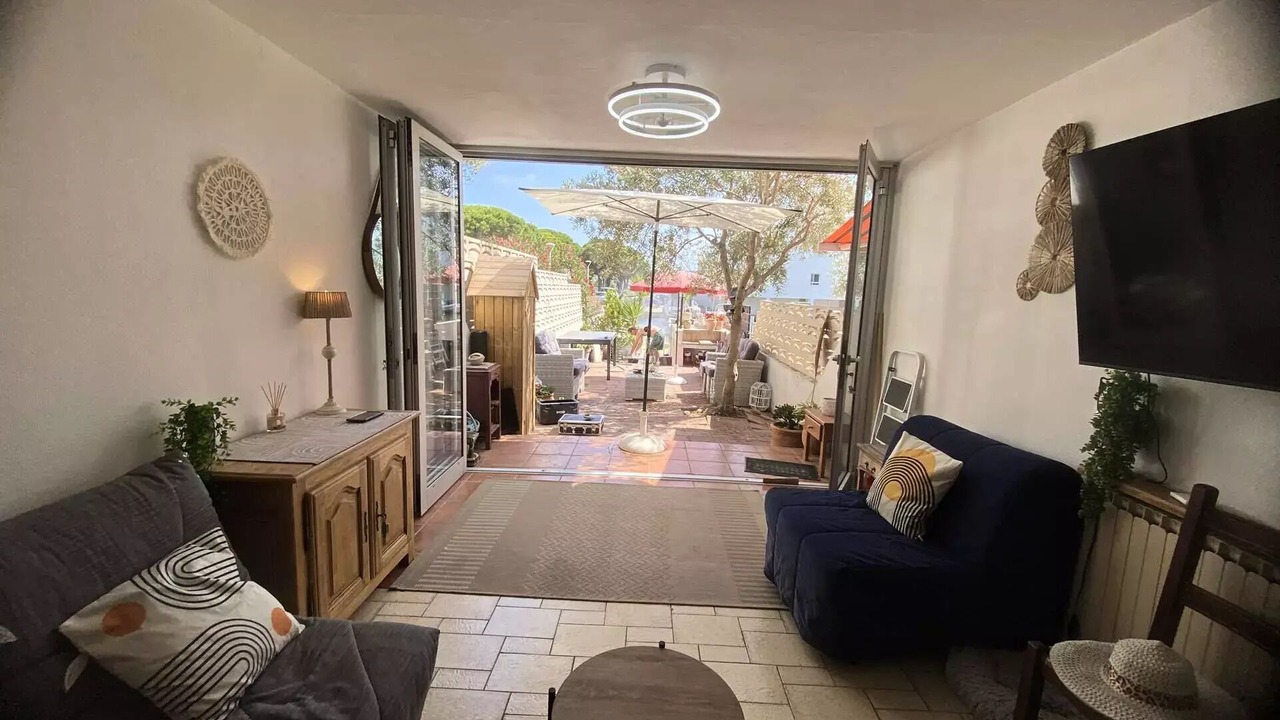 Photo of Livingroom in Le Grau-Du-Roi