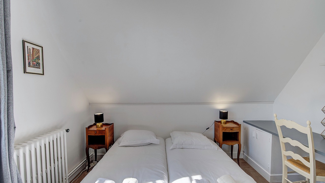 Photo of Bedroom in Saint-Avertin