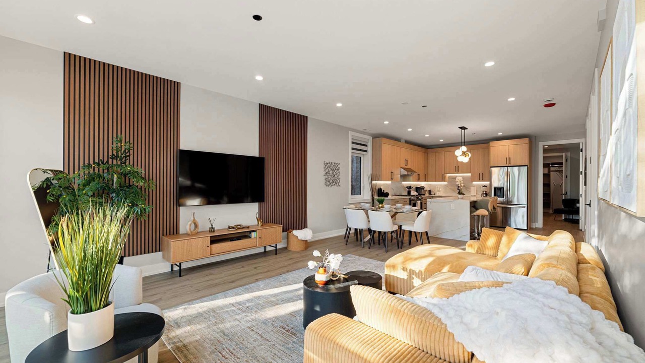 Photo of Others in Tri-Taylor