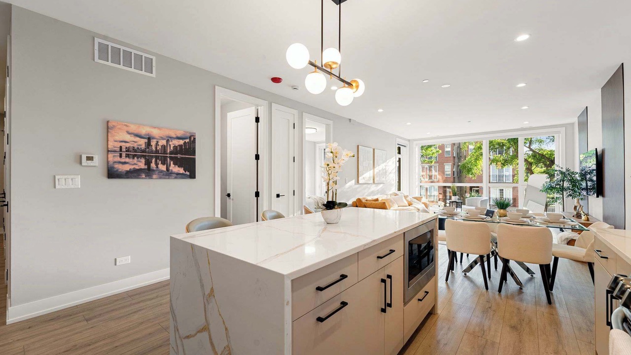 Photo of Others in Tri-Taylor