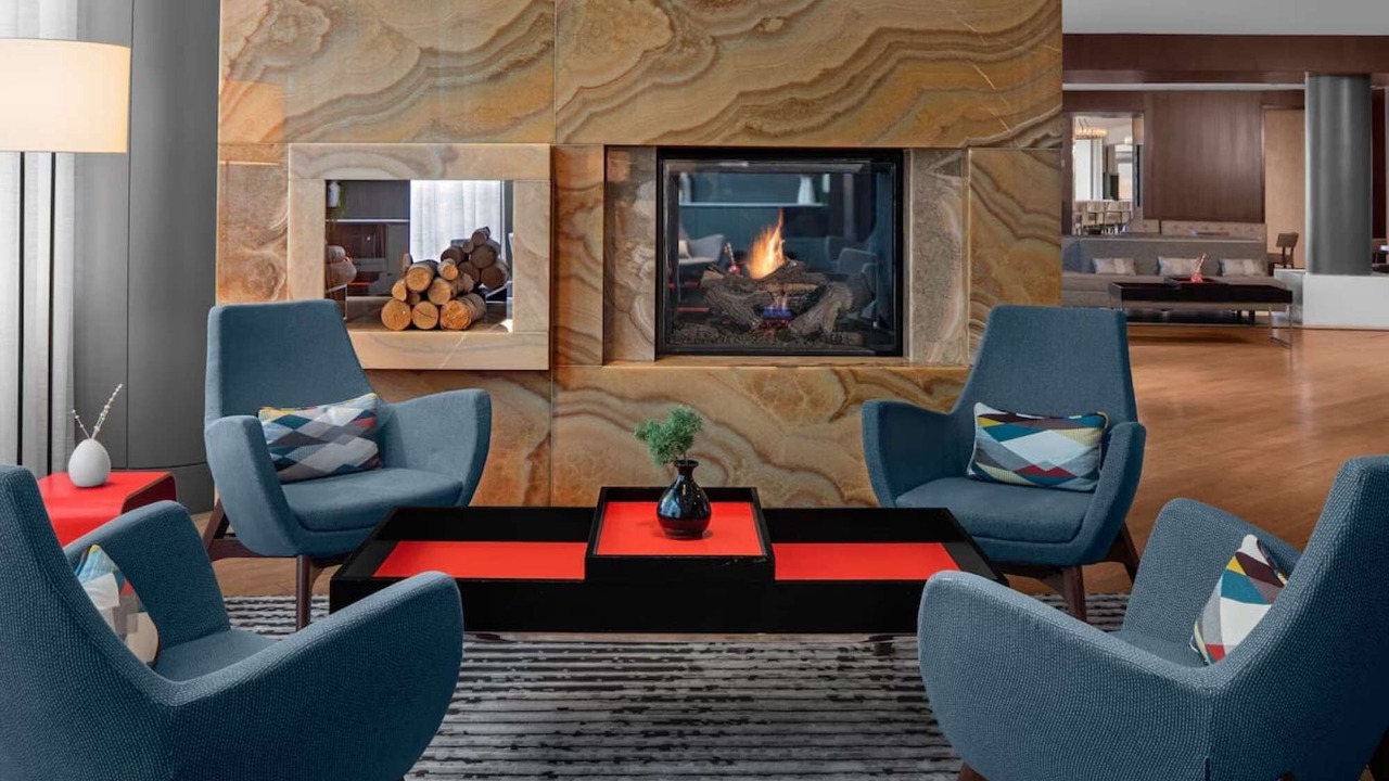 Photo of Livingroom in North Rosslyn