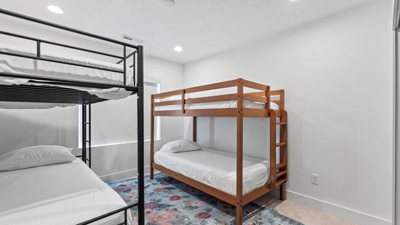 Photo of Bedroom in Kaysville