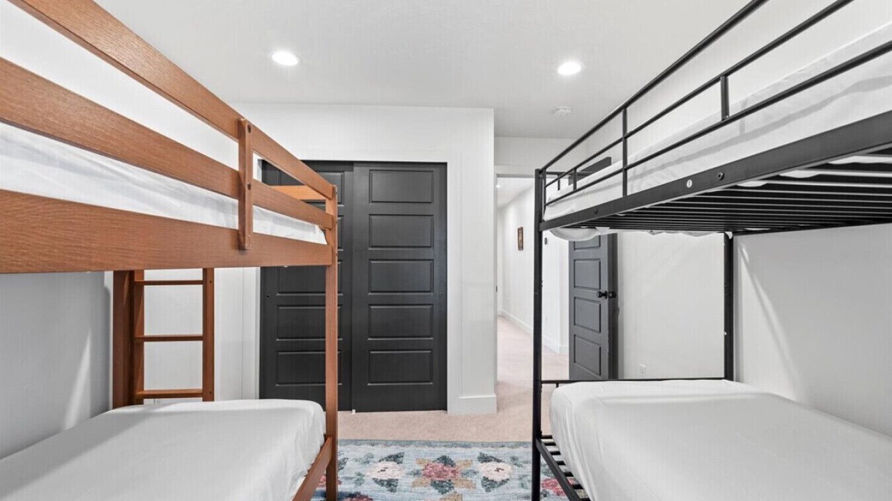 Photo of Bedroom in Kaysville
