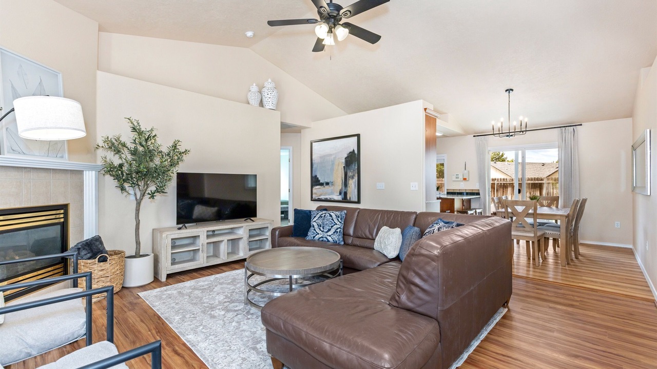 Photo of Livingroom in Southeast Boise