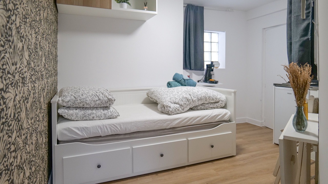 Photo of Bedroom in Downtown Angers