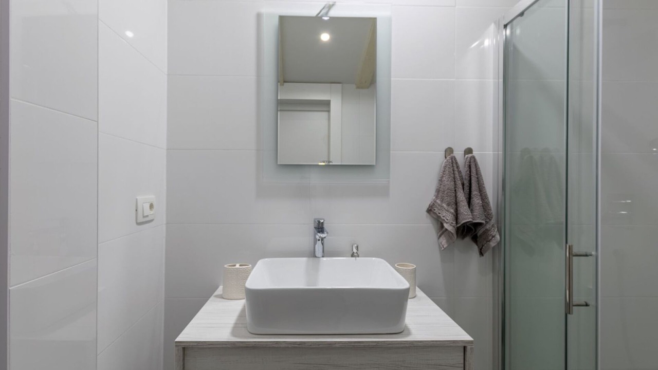 Photo of Bathroom in Opuzen