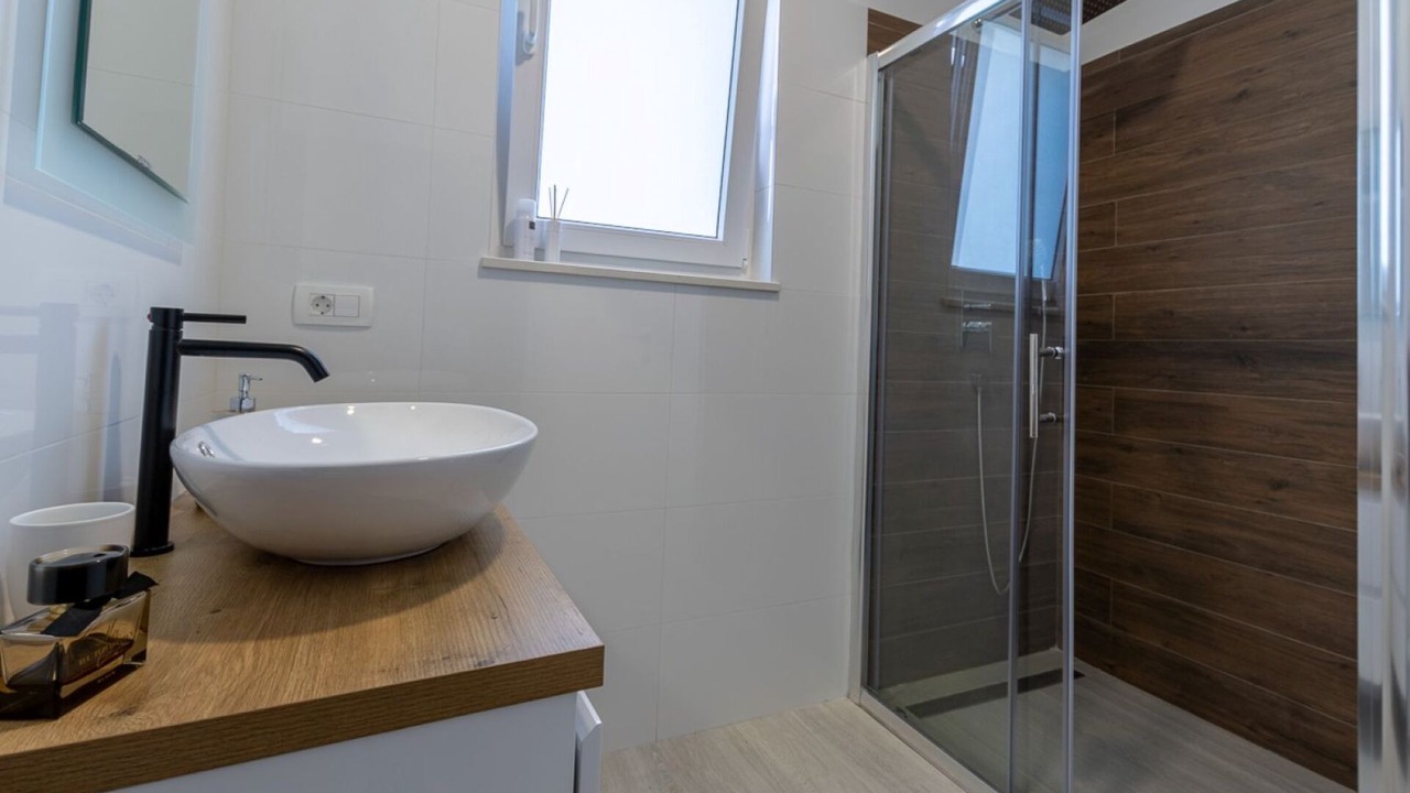Photo of Bathroom in Opuzen