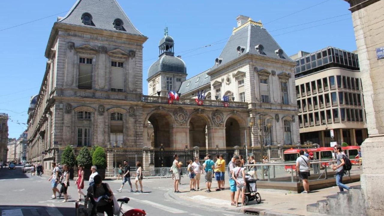 Photo of Others in Villette Gare