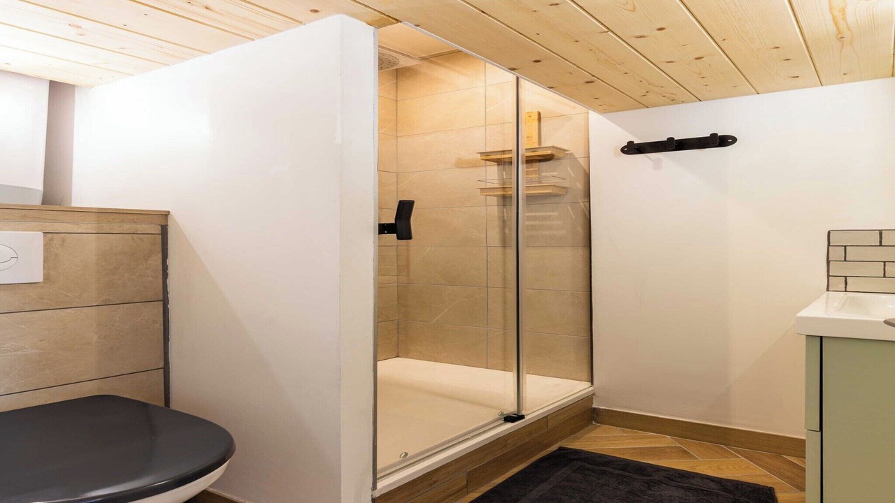 Photo of Others in La Croix Rousse