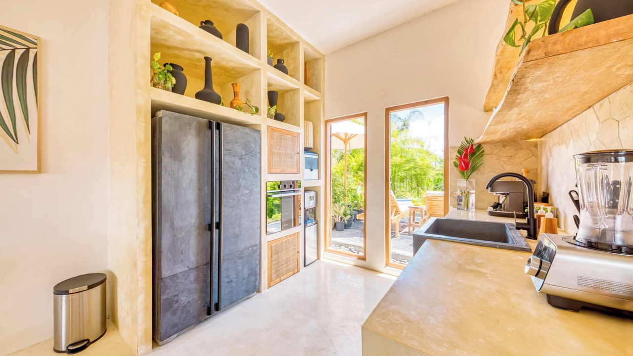 Photo of Others in Laksmana