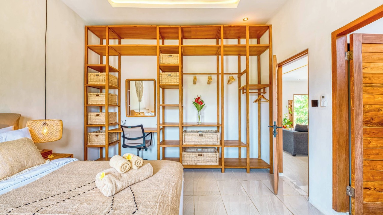 Photo of Others in Laksmana