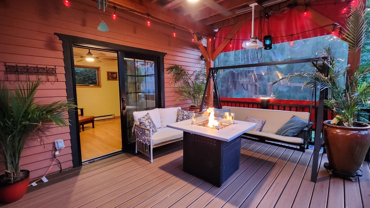 Photo of Patio Balcony in Buckingham Lake - Crestwood