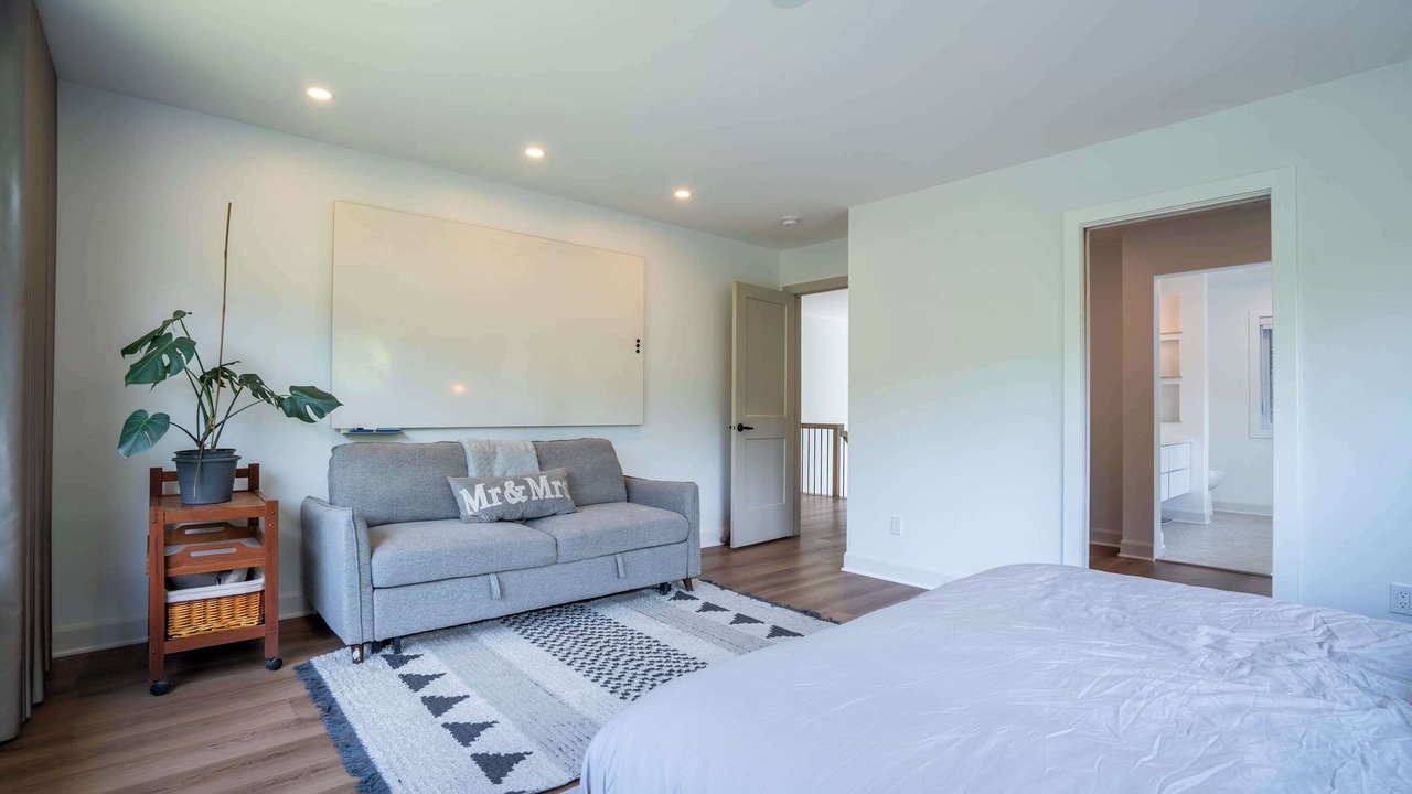 Photo of Bedroom in Chertsey