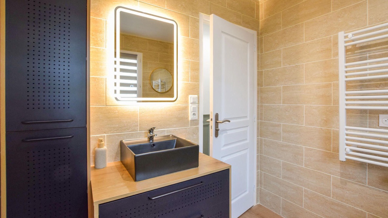 Photo of Bathroom in Beaurepaire