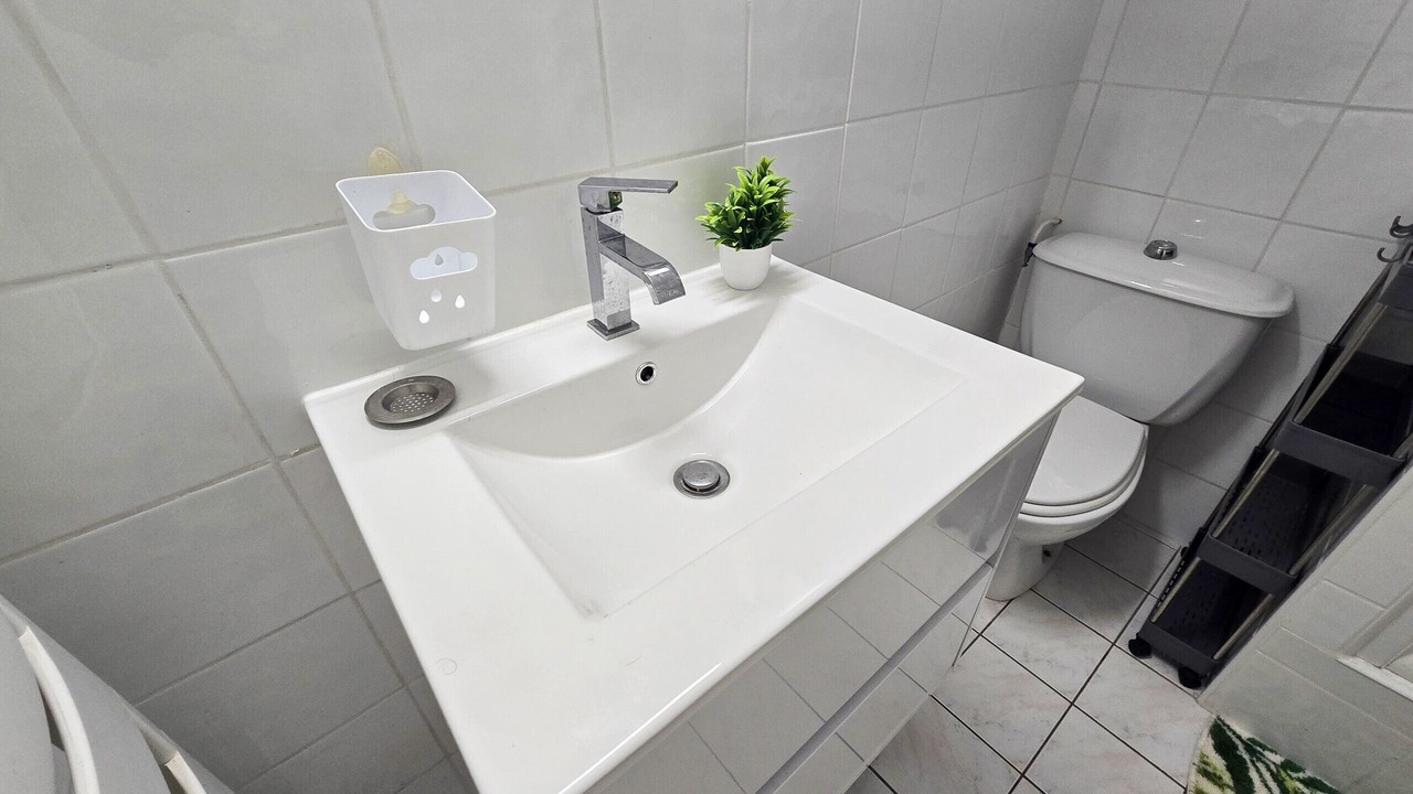 Photo of Bathroom in Greoux-les-Bains