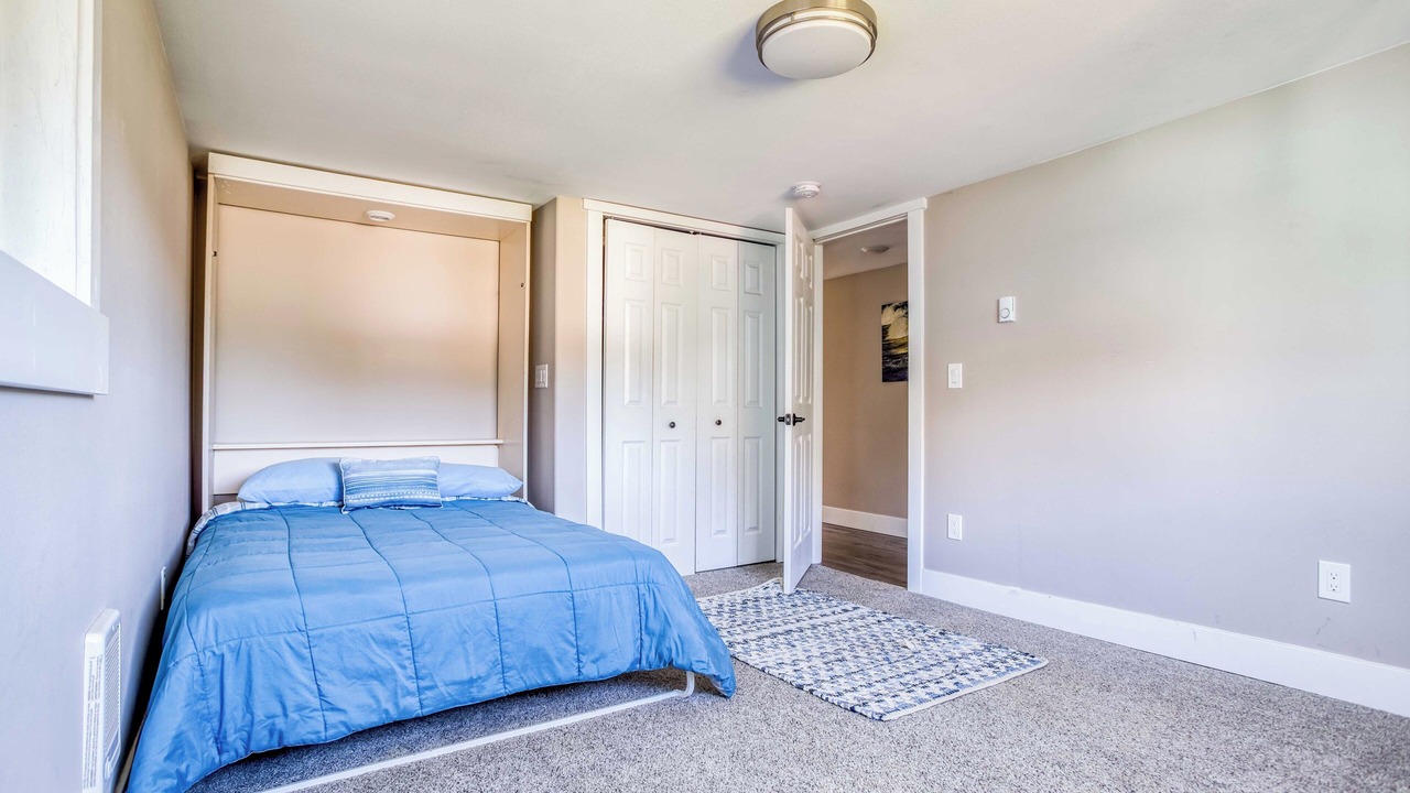 Photo of Others in Beverly Beach