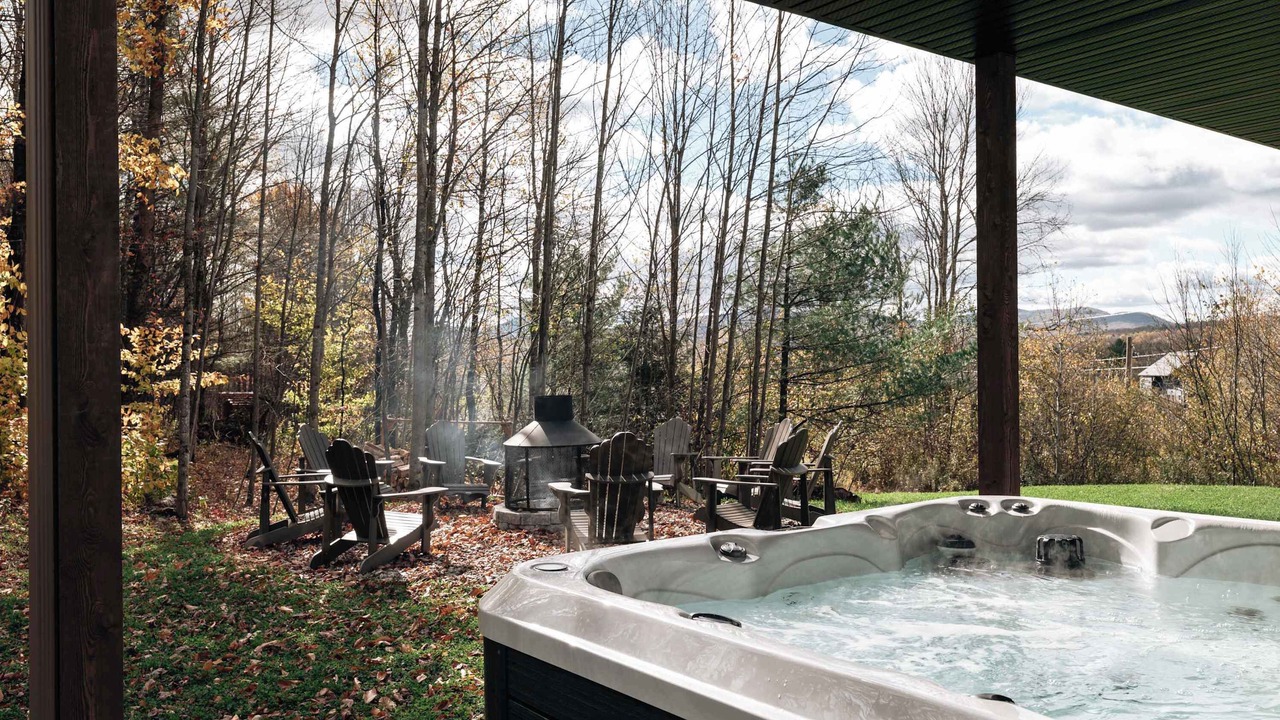 Photo of Outdoor in Mansonville