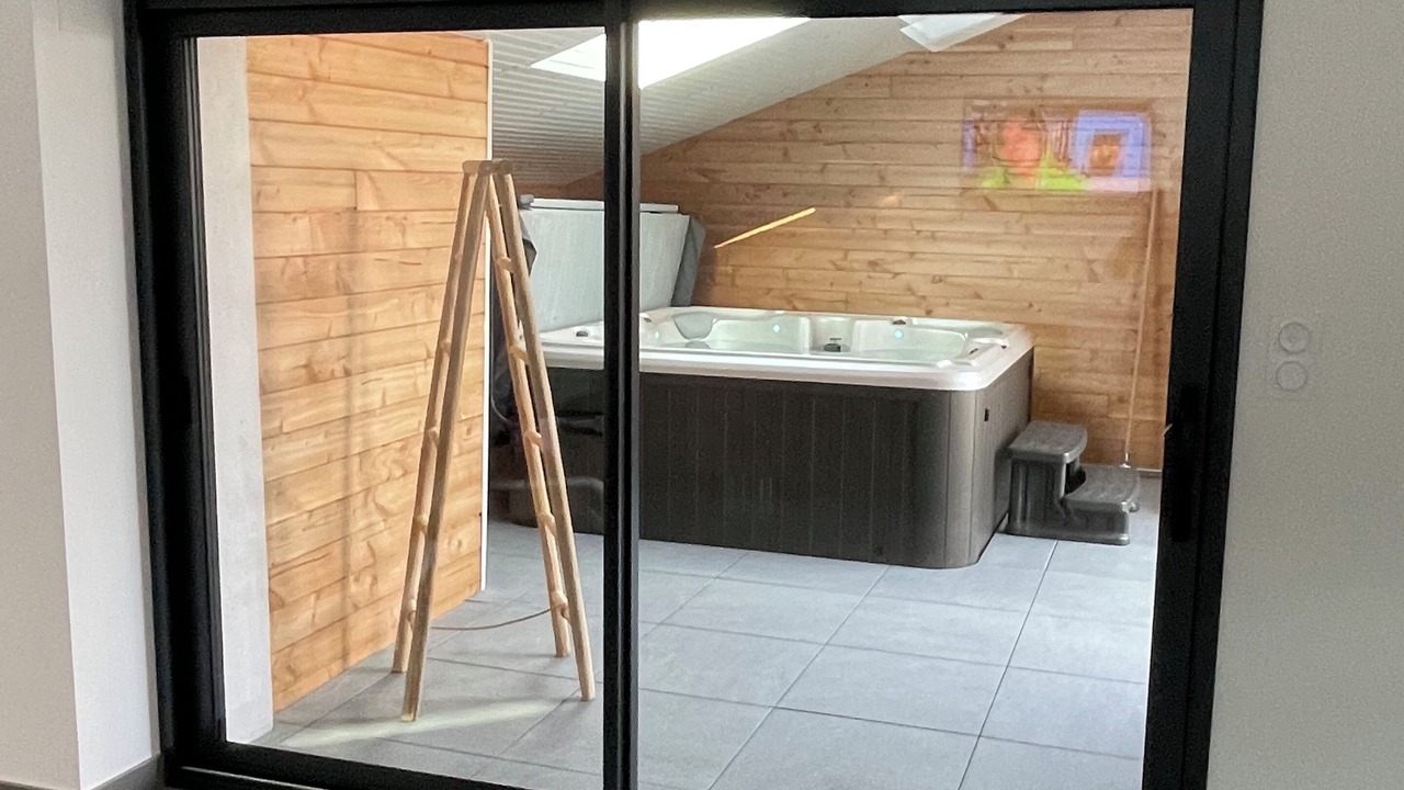 Photo of Others in Hillion