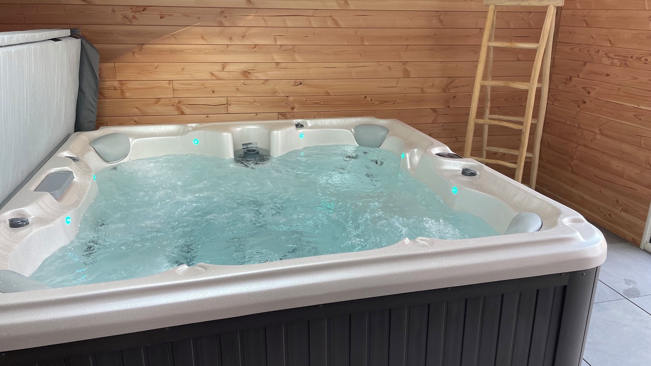 Photo of Others in Hillion