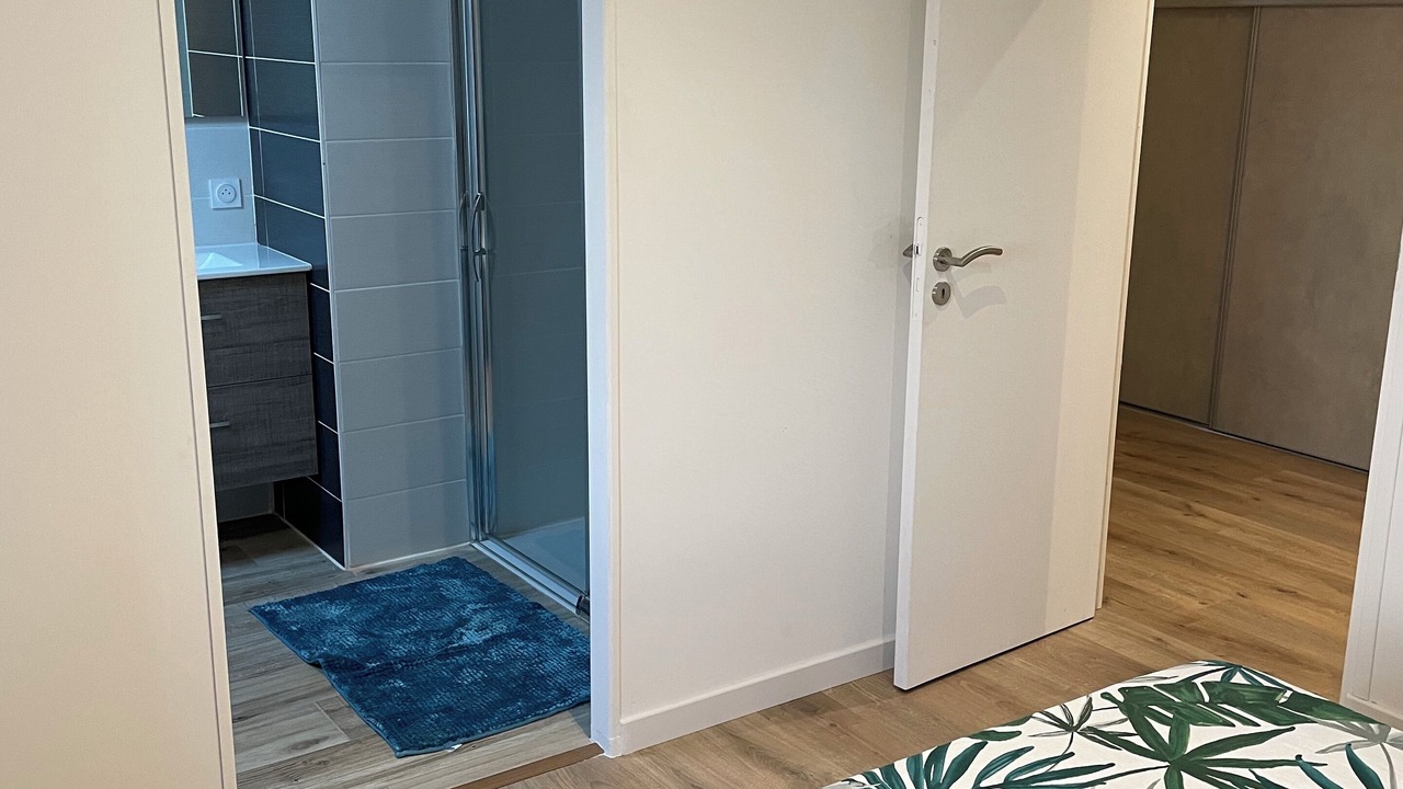 Photo of Bedroom in Hillion