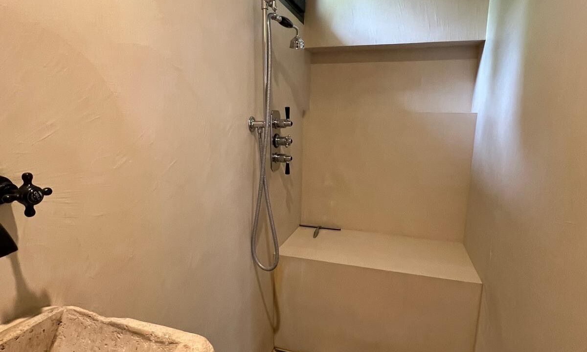 Photo of Bathroom in Bivilliers