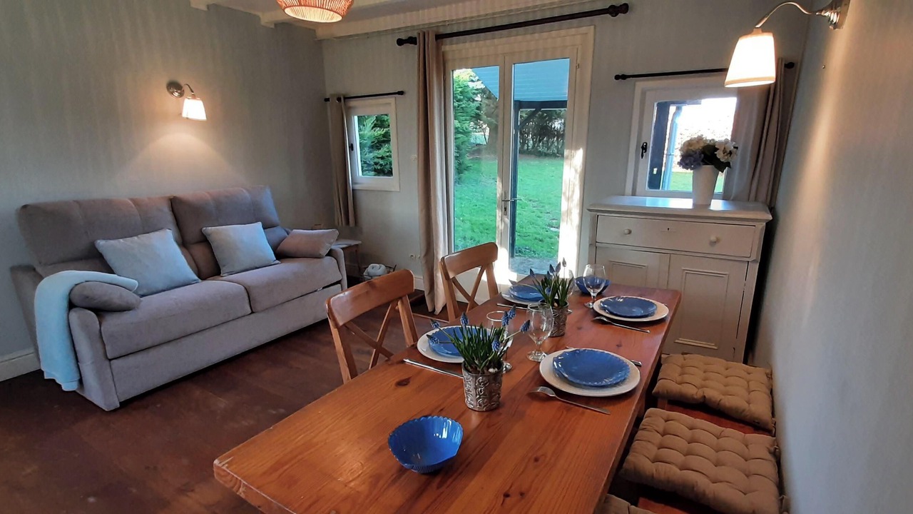 Photo of Livingroom in Cavron-Saint-Martin