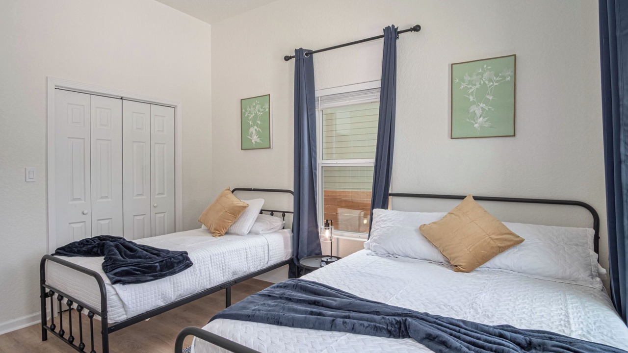 Photo of Bedroom in Nevada Street