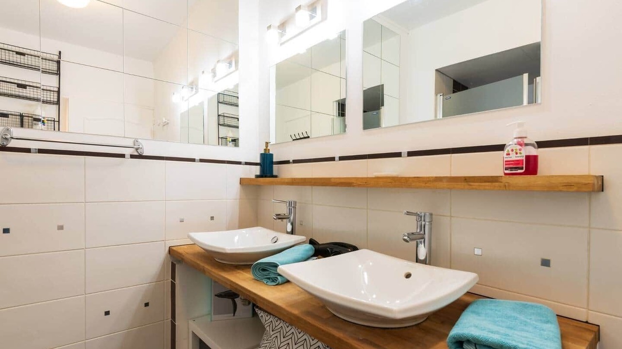 Photo of Bathroom in Cholet