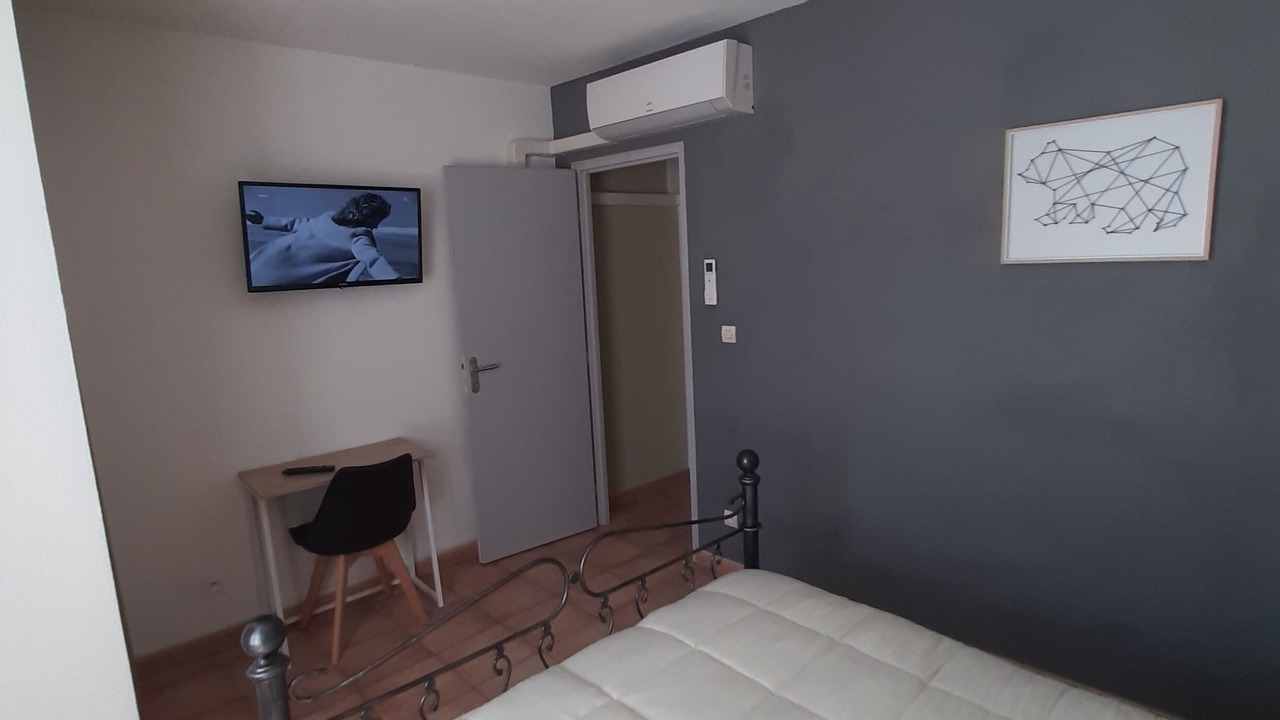 Photo of Bedroom in Pierrelatte