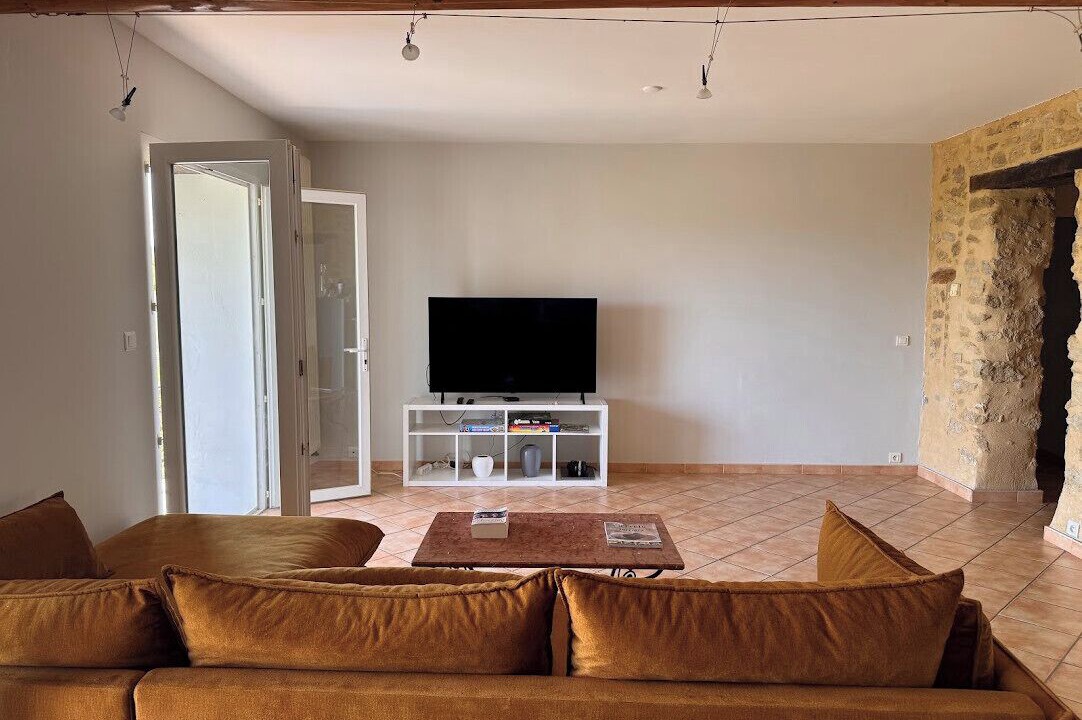 Photo of Livingroom in Sauveterre