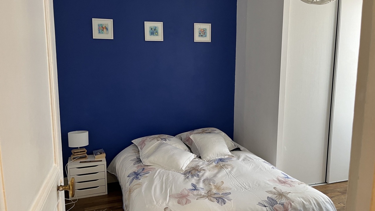 Photo of Bedroom in Saint-Ouen