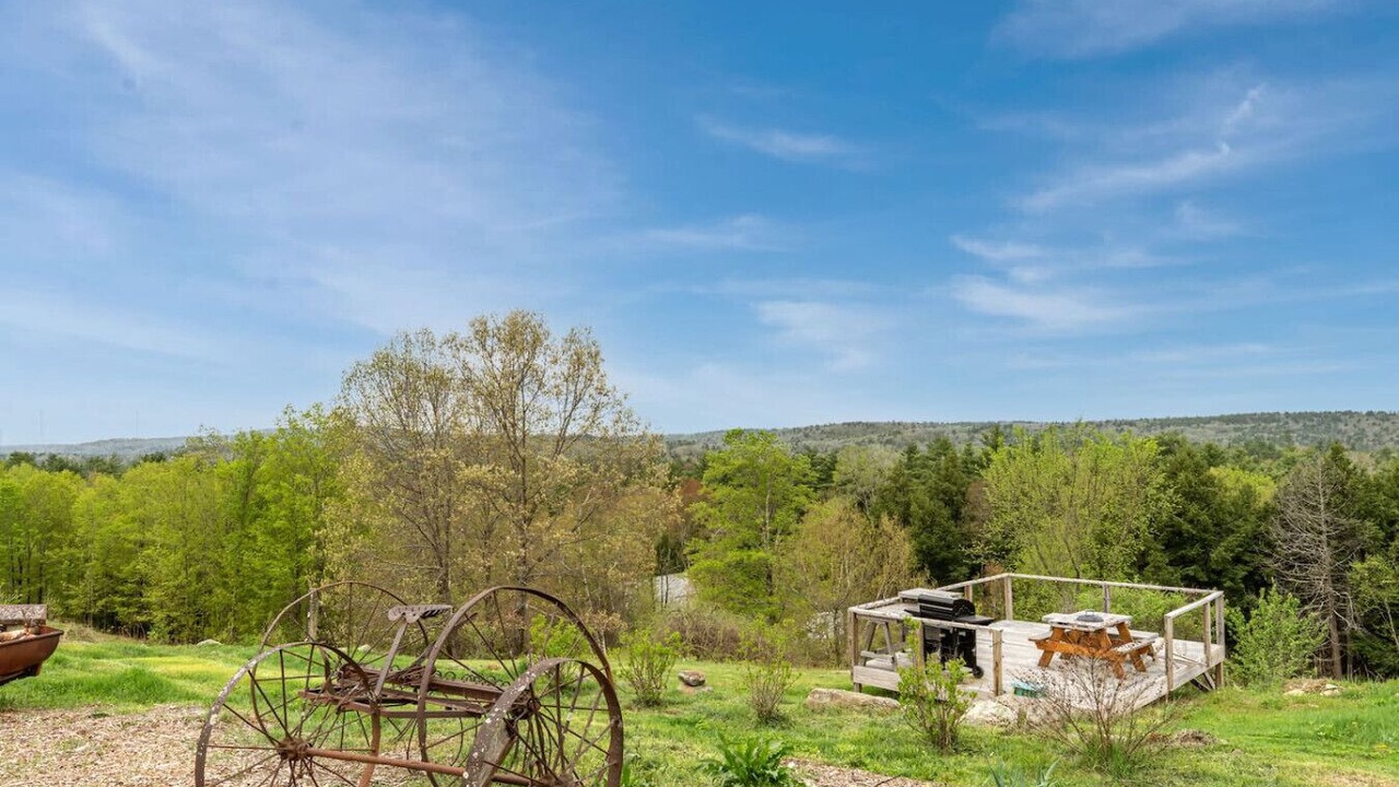 Photo of Outdoor in Loudon