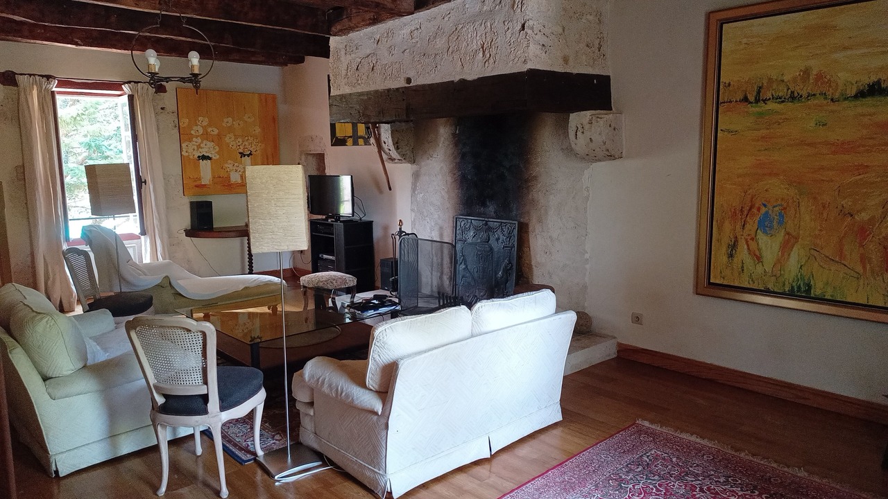 Photo of Livingroom in Montaigu-de-Quercy