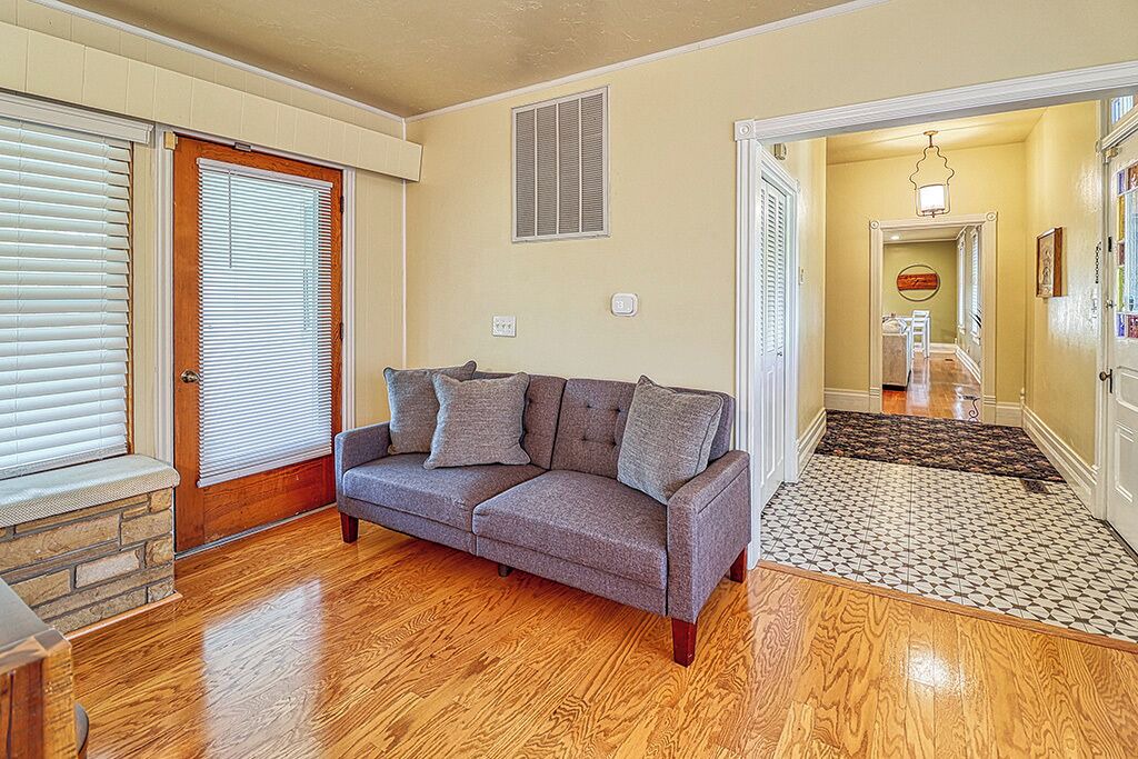 Photo of Livingroom in McAlester