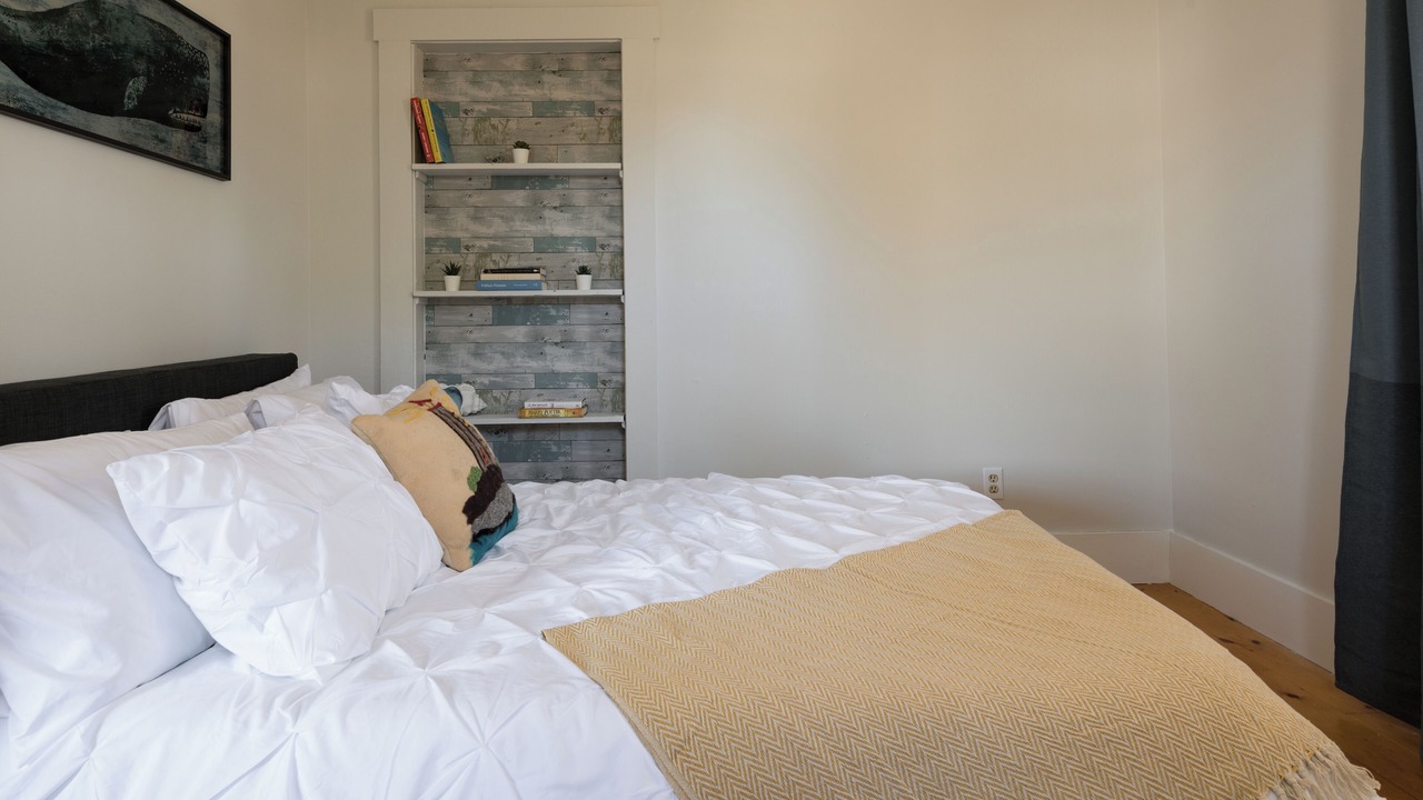 Photo of Others in Western Shore