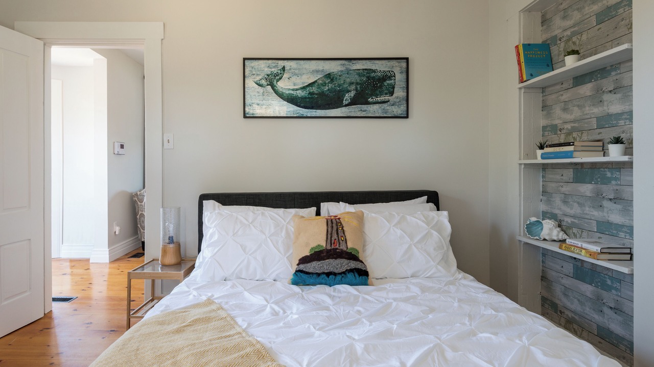 Photo of Others in Western Shore