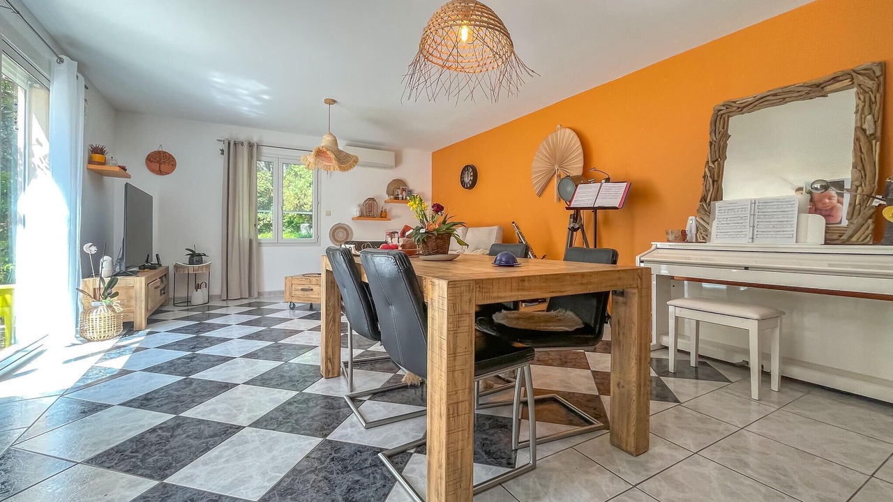 Photo of Bedroom in Salon-de-Provence