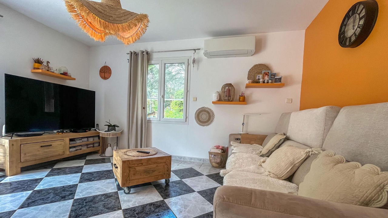 Photo of Bedroom in Salon-de-Provence