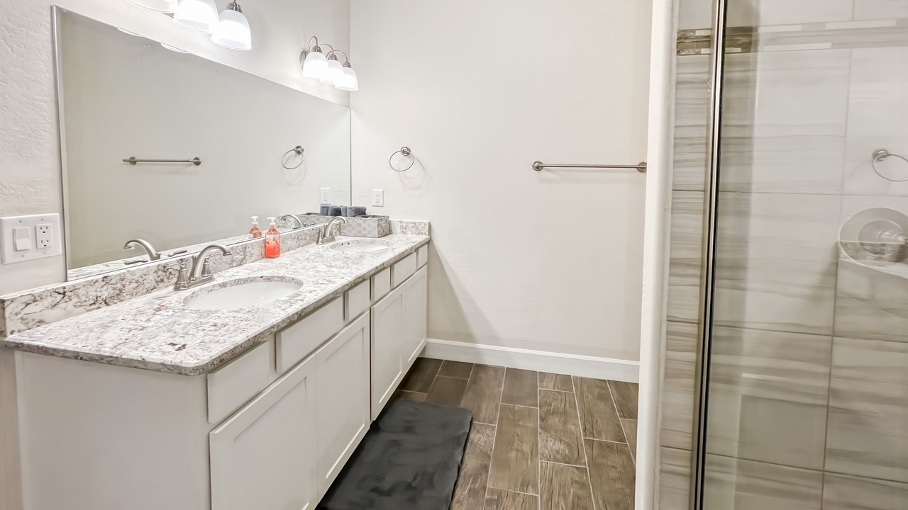 Photo of Bathroom in Hobbs