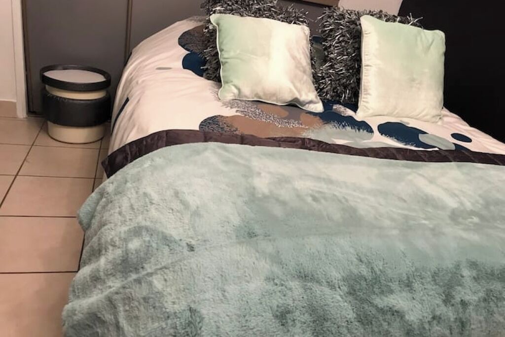 Photo of Bedroom in Saint-James