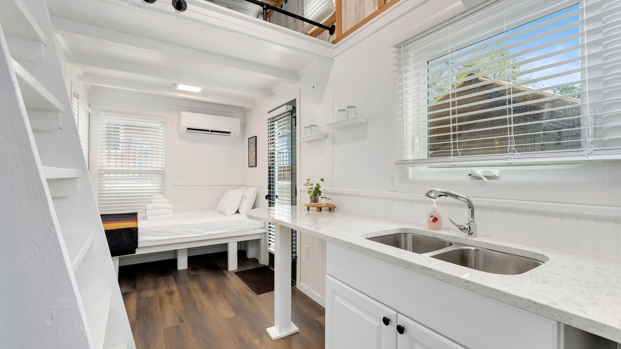 Photo of Bedroom in Poudre Park