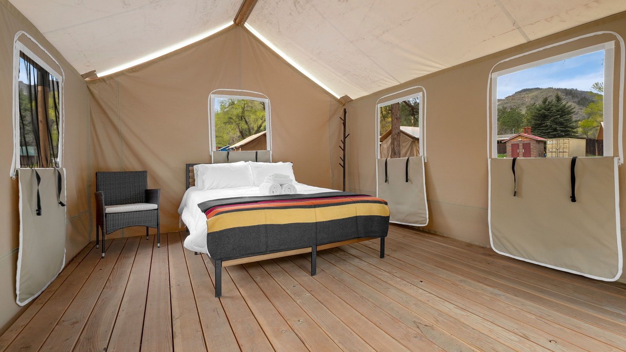 Photo of Bedroom in Poudre Park